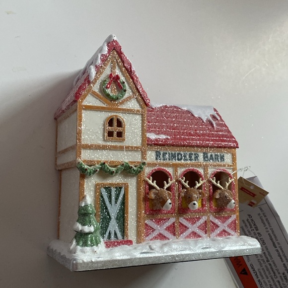 Christmas Village Houses Reindeer Building Light up - Picture 4 of 4